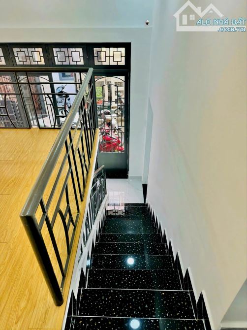 Bán nhà Bình Thạnh – Nguyễn Văn Đậu – Phường 7 – 3 tầng – 3PN – 4 tỷ 5 TL - 2