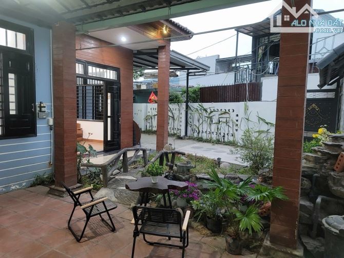 BÁN BIỆT THỰ  2 TẦNG, DT186m2 NGANG 10M, TẠI HOÀ KHÁNH LIÊN CHIỂU - 2