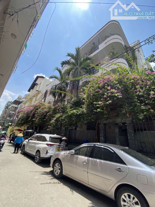 Bán nhà góc 2 mặt tiền 3 Tháng 2 Quận 10. 6x20m. hàng hiếm - 2