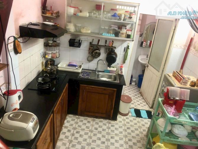 Bán nhà rẻ P12, Q8, Cao Xuân Dục 6m × 9.5m 2 tầng hoàn công 3PN chỉ 3,98ty - 2