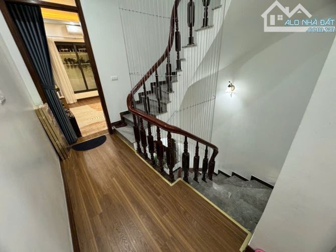 LÊQUANGĐẠO-NGÕ THÔNG TỨ TUNG-GẦN Ô TÔ-50M-NỞ HẬU CỰC LỘC- 9 TỶ NHÍCH NHÈ NHẸ - 2