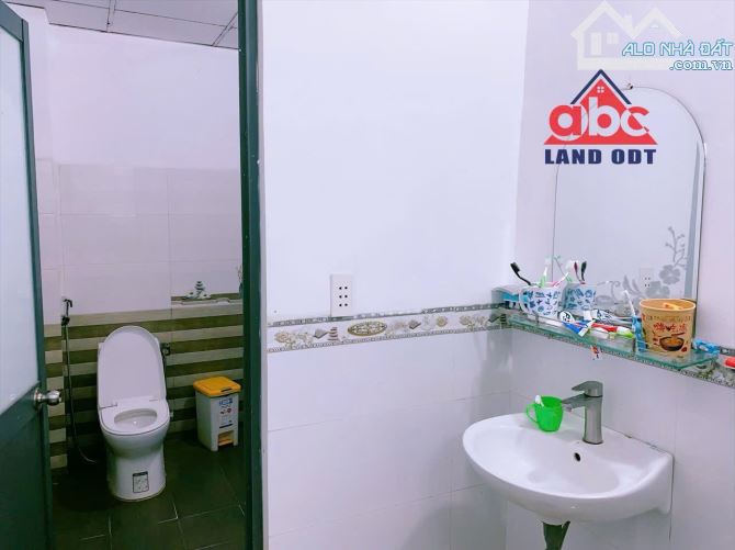 Nhà Sổ Riêng KP4 P.Trảng Dài Ngã Tư Cây Sung 105m2 Đầy Đủ Công Năng - 2