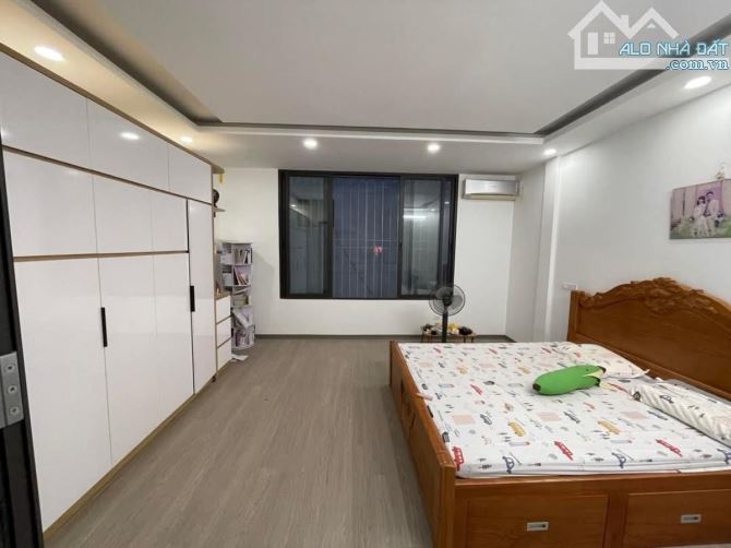 NHÀ HIẾM NGUYỄN NGỌC VŨ - DÂN XÂY - NGÕ THÔNG - 20M RA Ô TÔ TRÁNH - DT 59M2 - 2
