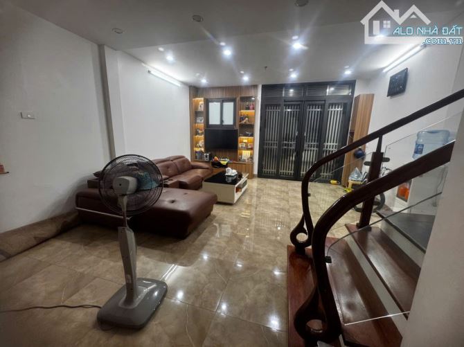 🏡 BÁN NHÀ Triều Khúc Thanh Trì –2 mặt thoáng, 36m – 4 tầng, GIÁ 6.95 TỶ 💰 - 2