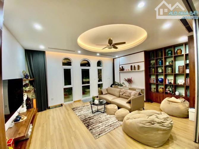 BÁN NHÀ THÀNH THÁI TT CẦU GIẤY Ô TÔ TRÁNH VHE KD VP 152M 5T MT7M6 CHỈ 68 TỶ - 2