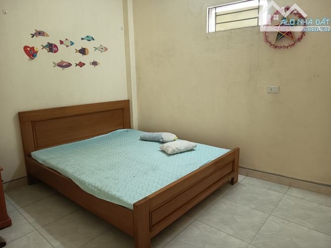 Bán nhà Đức Thượng 50 m2, đường trước nhà ô tô đỗ, kinh doanh được. Nhà dân xây khung bê t - 2