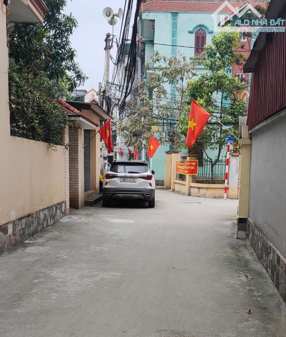 Khuyến Lương-HM, 5,xTỶ, Nhà mới kính koong, mặt ngõ thông, Ô tô qua cửa. - 2