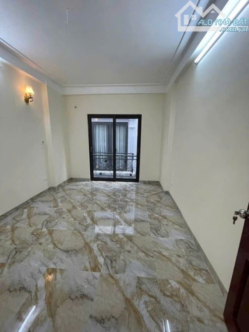 Rẻ + rộng + đẹp nhà 3T*41m2, ngay trục QL6 cách bến xe YN 10p đi xe ngõ rộng ô tô đỗ cửa - 2