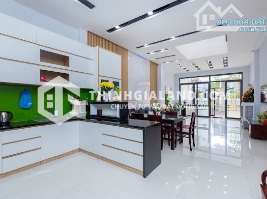 BÁN NHÀ 1 TRỆT 3 LẦU MỚI ĐẸP, HẺM OTO ĐƯỜNG NGUYỄN AN NINH, GIÁ 9 TỶ - 2