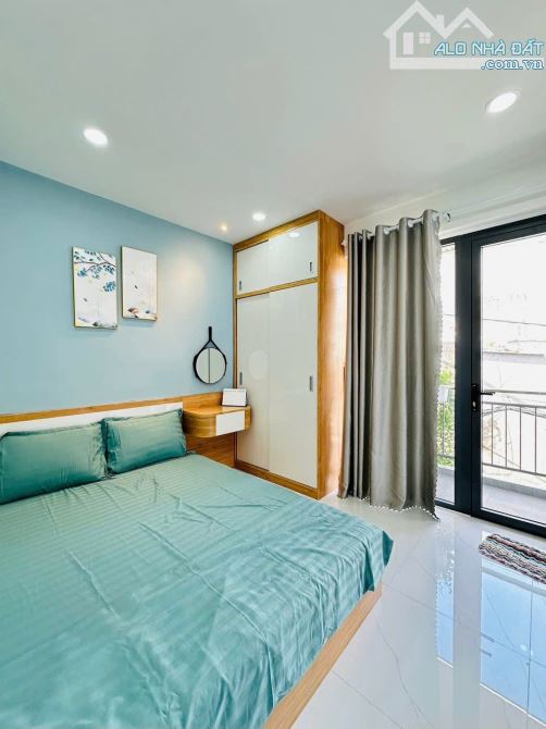 Chốt liền kẻo bay – nhà HOÀNG DIỆU, Q.4 / giá quá mềm 3TỶ100/ 55.1m²/ 1T1L/ hẻm oto/ SHR - 2