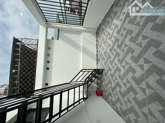 NHÀ GÒ VẤP ĐƯỜNG PHAN HUY ÍCH P12 HẺM XE TẢI THÔNG 4x11M GIÁ 5,1 TỶ 3 TẦNG 3PN GẦN BƯU CỤC - 2