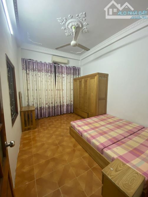 Bán nhà phố Xuân Thủy, Ô Tô, Kinh Doanh, 42m2, Giá 13.6 tỷ - 2