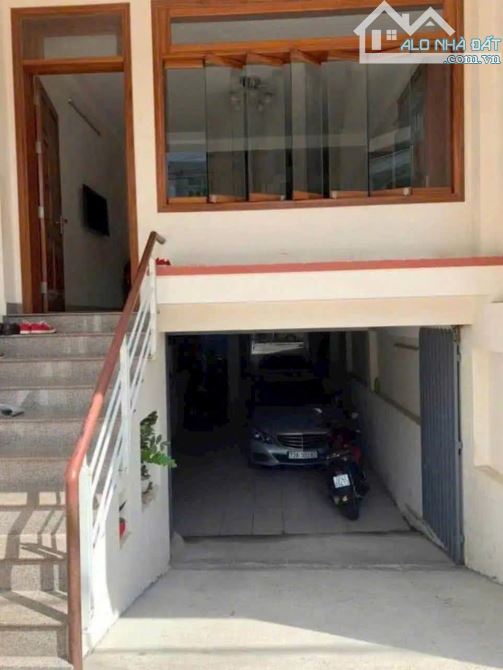 Bán Nhà 1 Trệt 3 Lầu Mặt Tiền Khu Đô Thị Chí Linh 72M2 (4.5x16.1) - Giá: 7.8Tỷ bớt lộc - 2