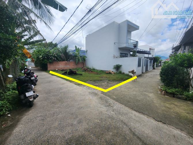 Bán lô góc hẻm đường Bà Đề gần chợ Diên An giá 1 tỷ 750 triệu - 2