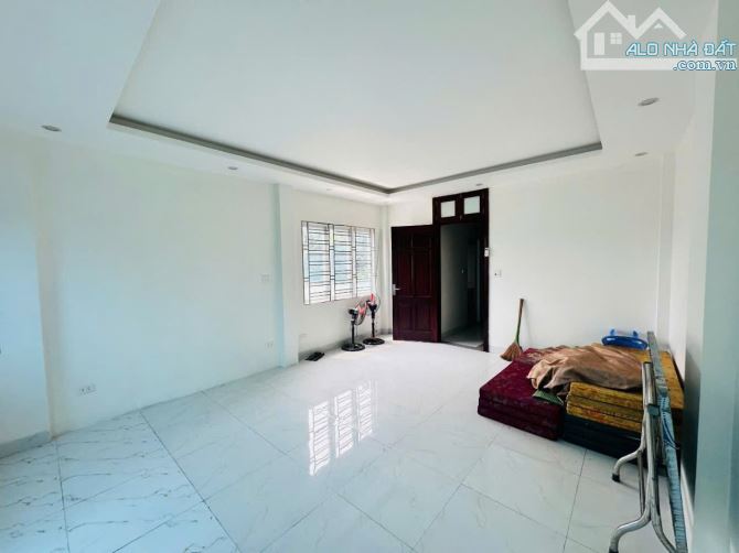 Bán nhà phố HỮU LÊ  52m 5 t lô góc  vỉa hè 2 bên,KD đỉnh siêu đẹp  13,9 tỷ - 2