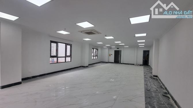 Lô Góc Xuân Đỉnh - Cạnh CV Hòa Bình, 55m2 5 Tầng 9 căn Hộ Cao Cấp, thuê 40tr/tháng 9.2 tỷ - 2
