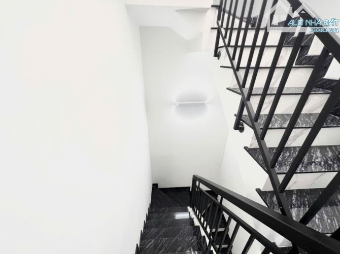 BÁN NHÀ HẺM XE Tải – 64M² – 3 TẦNG – GIÁ 5.4TỶ – QUẬN BÌNH TÂN - 2