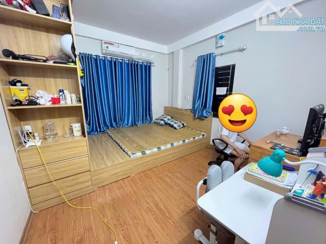 NHÀ RIÊNG PHÚ ĐÔ – 32M² – LÔ GÓC – GẦN Ô TÔ ĐỖ – AN NINH CAO – GIÁ 8.45 TỶ (HTL69573) - 2