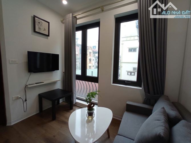 Tòa Căn Hộ 7 Tầng Thang Máy, Mặt Tiền 11m 80m2 Phố ĐỘI CẤN Đường 10m Thuê 80tr/tháng - 2