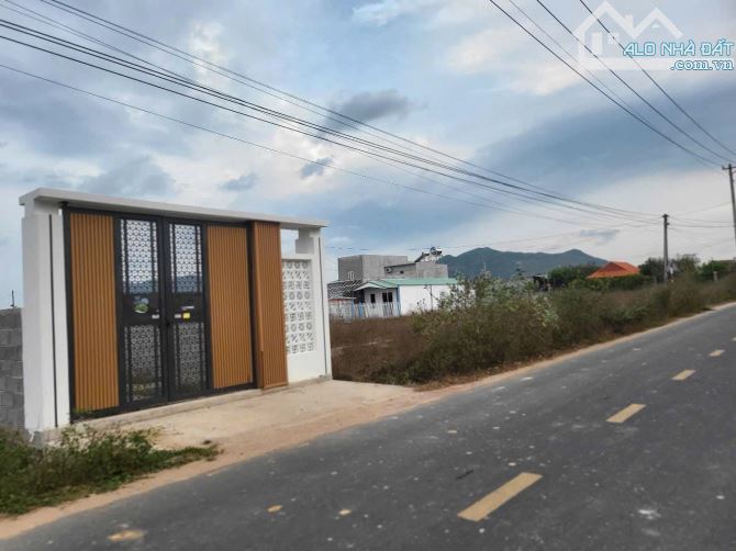 Bán đất đầu tư Thị Trấn Phước Hải - Long Đất, BRVT 123m thổ cư 100m có 4 lô liền kề - 2