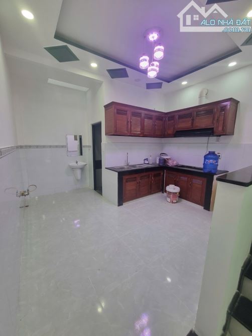 Bán nhà hẻm xe hơi gần Lê Văn Quới, BHHA, Bình Tân, 42m² (4 x 10) x 2 tầng, Chỉ 4tỷ18. - 2