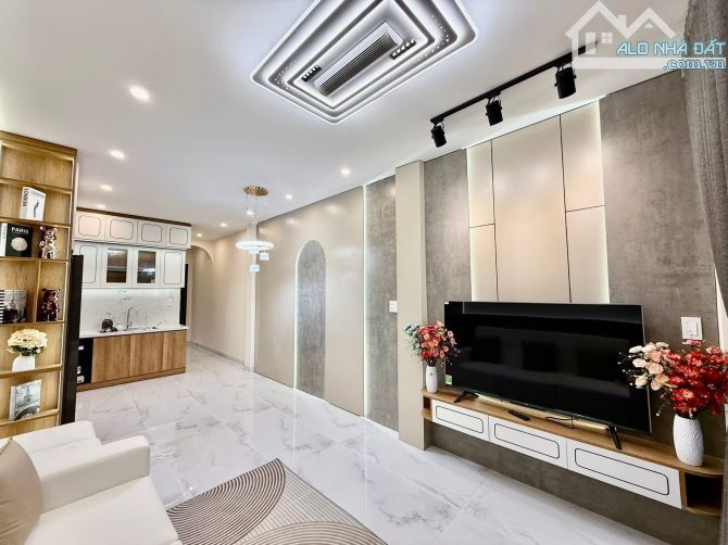 ✦ NHÀ ĐẸP TRUNG TÂM TP – GIÁ TỐT – CHÍNH CHỦ GỬI CHỈ 4 TỶ X NHẸ - 2