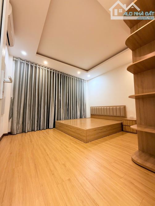 Bán Nhà Ngọc Thụy, Long Biên, Ô Tô Đỗ Cửa. 50m2, 4T giá 8,8 tỷ (cam kết chuẩn) - 2