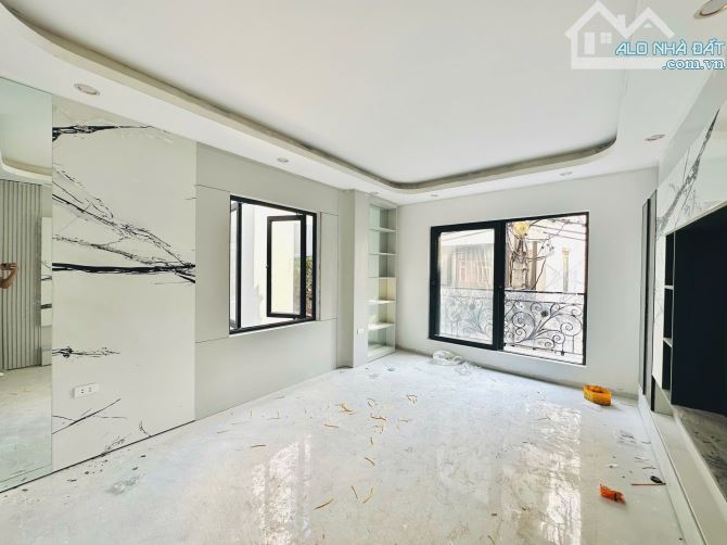 Định Công Thượng siêu đẹp -  ngõ ô tô tránh, 2 thoáng,5 tầng, dt 51m2, mt 3.8m, 11.5 tỷ - 2