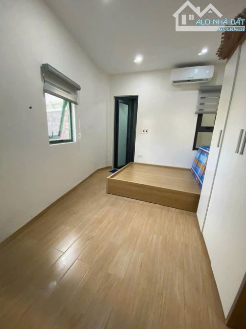 Bán tòa chung cư mini 6 tầng 14 phòng khép kín phố Trần Khát Chân quận Hai Bà Trưng - 2