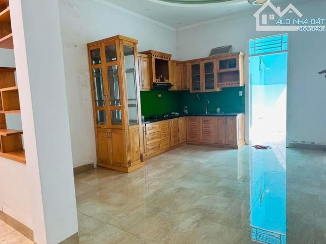 NHÀ 1 MÊ MẶT TIỀN AMAKHE GẦN NGUYỄN TẤT THÀNH. 5x28M . GIÁ: 8,7 TỶ - 2