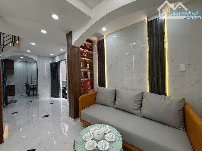 BÁN NHÀ 4 TẦNG - HXH -  LÊ VĂN SỸ - PHƯỜNG 14 - Q.PHÚ NHUẬN - 6,98 TỈ ĐỒNG - 2