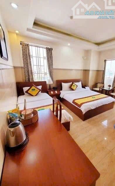 BÁN KHÁCH SẠN VIP HIỆP THÀNH 45 - 8 TẦNG 55 PHÒNG - 2