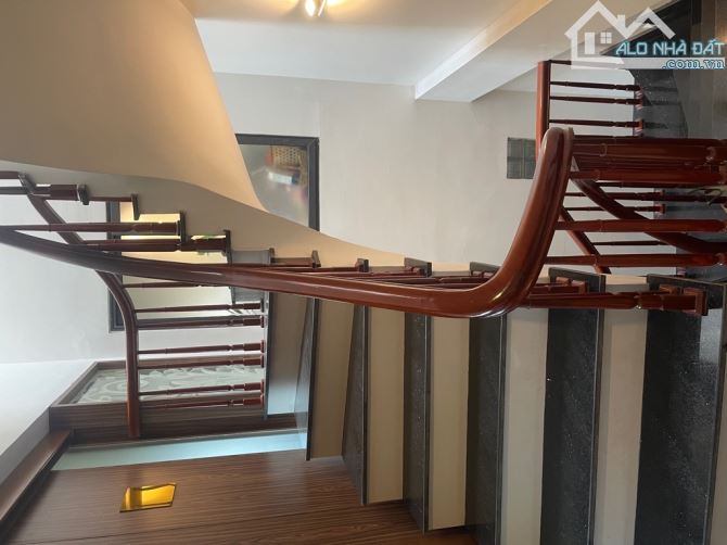 SIÊU PHẨM MẶT PHỐ KIM CHUNG – NHÀ 5 TẦNG KINH DOANH SẦM UẤT - 2