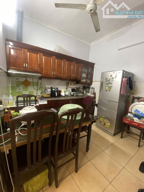 Bán nhà mặt Ngõ Hoà Bình, gần Chợ Mơ, Minh Khai, Hai Bà Trưng. DT : 44m2. Giá : 12,6 TỶ