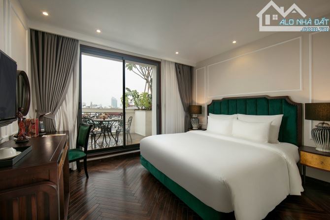 Khách sạn mặt phố Hàng Bông, phố du lịch, DT: 140m2 - 160 tỷ hiếm độc đẹp, dòng tiền cao - 3