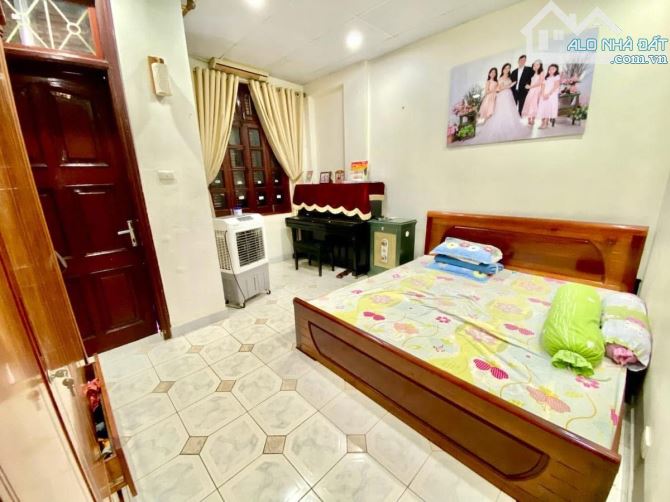 PHÂN LÔ NGÕ 106 HOÀNG QUỐC VIỆT 62M2*4T, MẶT NGÕ ÔTÔ TRÁNH, VỈA HÈ, GIÁ 23.5 TỶ, KD ĐỈNH - 3