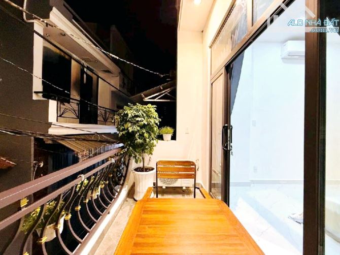Bán nhà đẹp tặng nội thất, đường Quang Trung, P10, Gò Vấp, SHR, nhỉnh 5 tỷ - 3