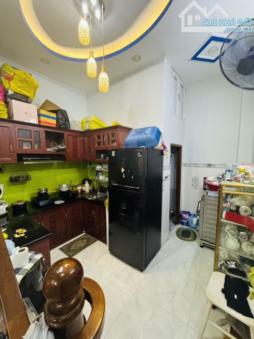 BÁN NHÀ KHU TÊN LỬA - AEON BÌNH TÂN - 2 TẦNG - HẺM XE HƠI - 37M2 - NHỈNH 3 TỈ - 3