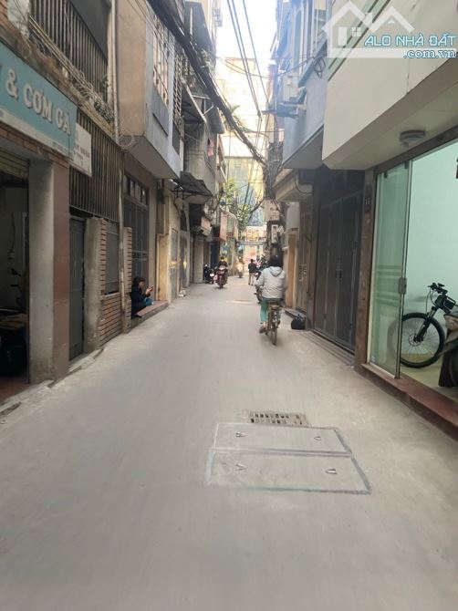 Bán căn hộ Hoàng Ngân! Studio đẹp long lanh, ngõ ô tô, PCCC đảm bảo, ~50m2 2p1wc 1..tỷ - 3
