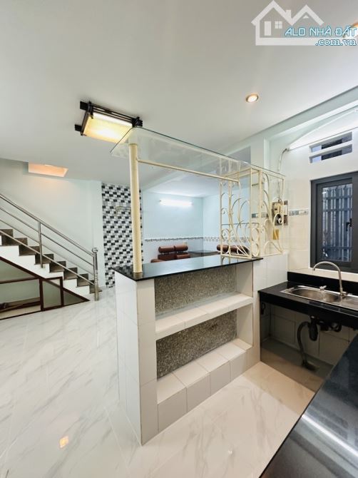 BÁN NHÀ LÊ QUANG ĐỊNH - 33M2 - 2 TẦNG - AN NINH- CHỈ 4,65 TỶ - 3