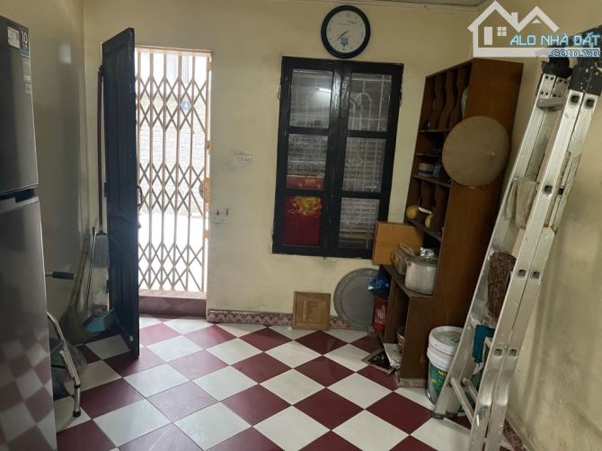CẦU GIẤY - QUAN HOA- 51m2- 4 tầng giá 13 tỷ. - 3