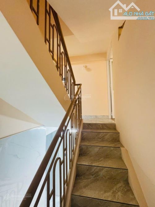 BÁN NHÀ CẠNH MT NGUYỄN TRÃI ,Q.5, HẺM THẲNG 1 TRỤC ,5 TẦNG , 6 PHÒNG,SHR, HOÀN CÔNG ĐỦ, - 3