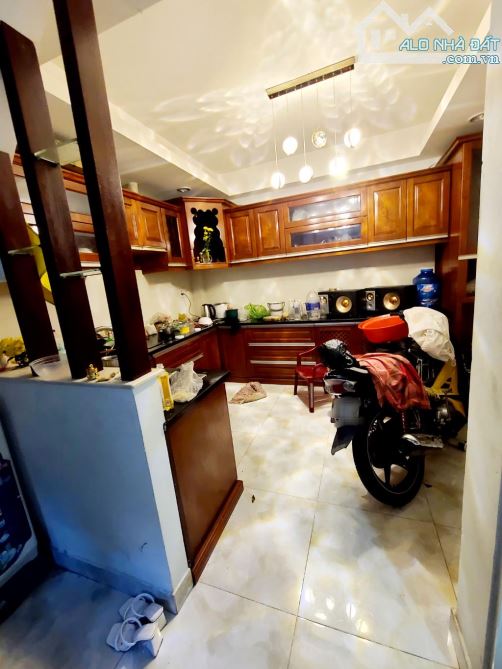 MẶT TIỀN KINH DOANH - KHU TÊN LỬA GIÁP QUẬN 6 - HOÀNG VĂN HỢP - NHÀ 4 TẦNG - 4X12M - 3