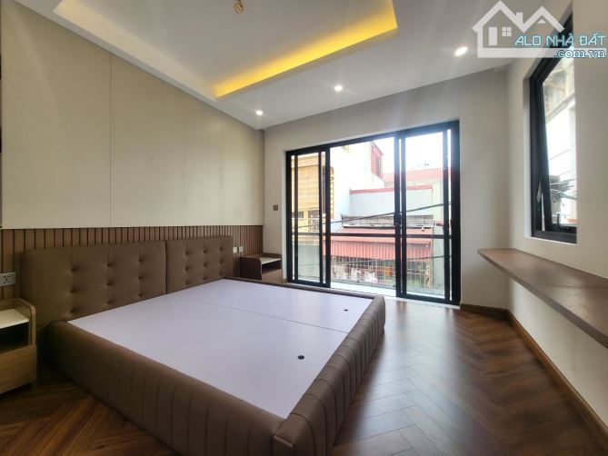 HIẾM, Mặt Ngõ ô tô tránh, vào nhà - lô góc, 65m x 5 tầng, thang máy – Phúc Đồng, Long Biên - 3