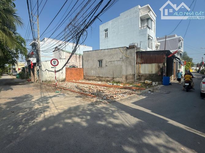 gần Quốc lộ 13, Sông Sài Gòn__2Tỷ6__2 Lô mặt tiền đường Vĩnh Phú 38A, đường xe hơi thông - 3