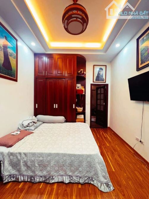Bán nhà Tô Hiệu gần chợ Hà Đông, 42m x 4 tầng 4 ngủ, phân lô cán bộ, chỉ nhỉnh 8 tỷ - 3