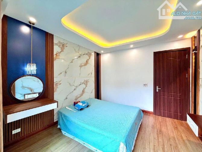 💥 TRẦN KHÁT CHÂN 💥 NHÀ MỚI ĐẸP TỪNG CM - 40m2 - 7,2 TỶ  - LONG LANH - 3