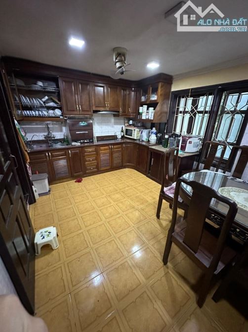 Bán nhà Khuất Duy Tiến, 68m2, 4 tầng, ô tô tránh, KD, 17.5 tỷ - 3