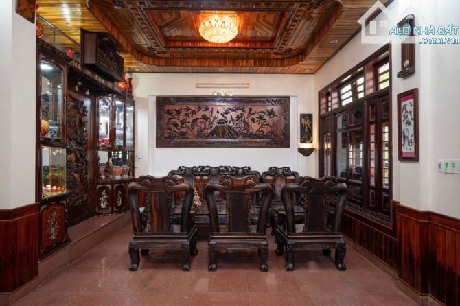 BÁN BIỆT THỰ CAO CẤP KQH KIỂM HUỆ – HÀ HUY TẬP, PHƯỜNG XUÂN PHÚ, TP. HUẾ – 224M² - 3