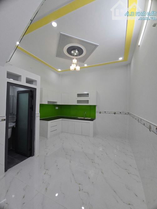 LÊ VĂN QUỚI - HẺM 4M THẲNG TRỤC - 36M2 - 2 TẦNG 2PN 2WC - CHỈ 4.05 TỶ - 3